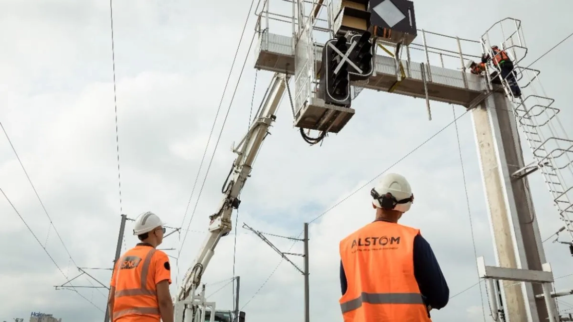 Alstom engineers on-site