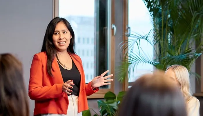 A woman conducting training