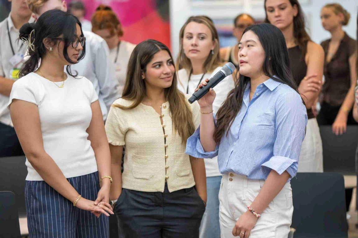 Women speaking